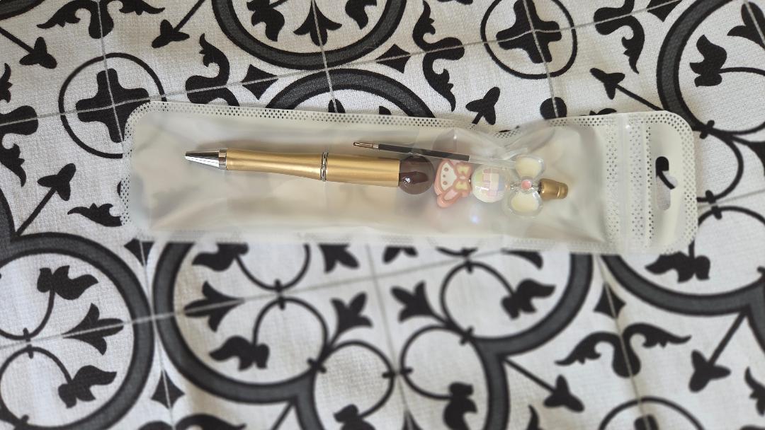 Gold Bunny Pen