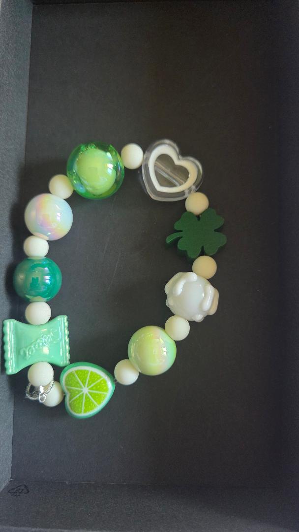 Green Heart/Candy Bracelet